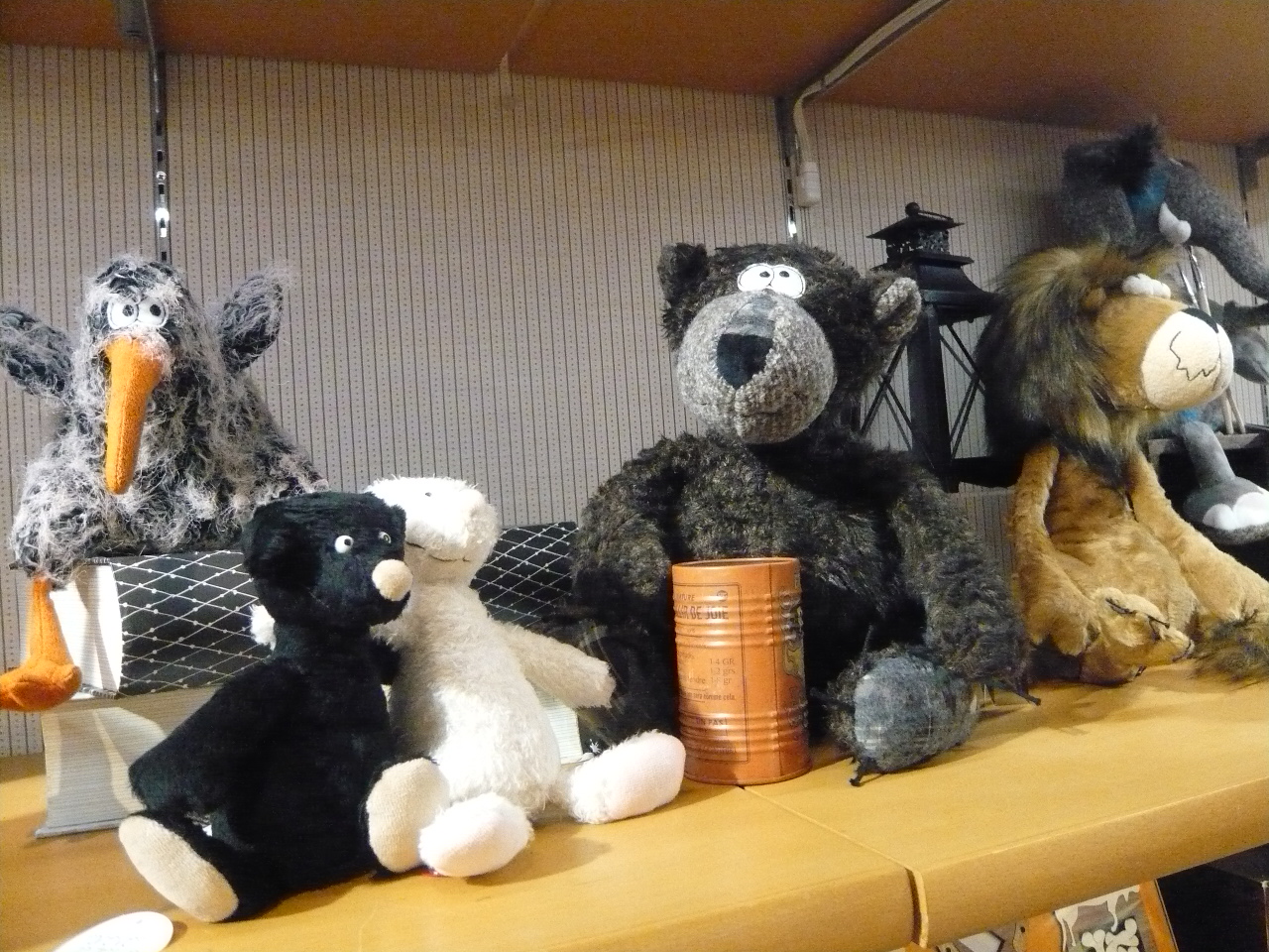 シギキッド社 ビーストタウンシリーズ新商品のご紹介｜ボーネルンド