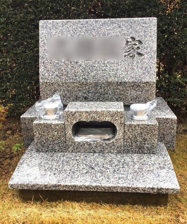 大庭台墓園芝生墓地にて、中国産G623（白御影石）の『純白のお墓』が