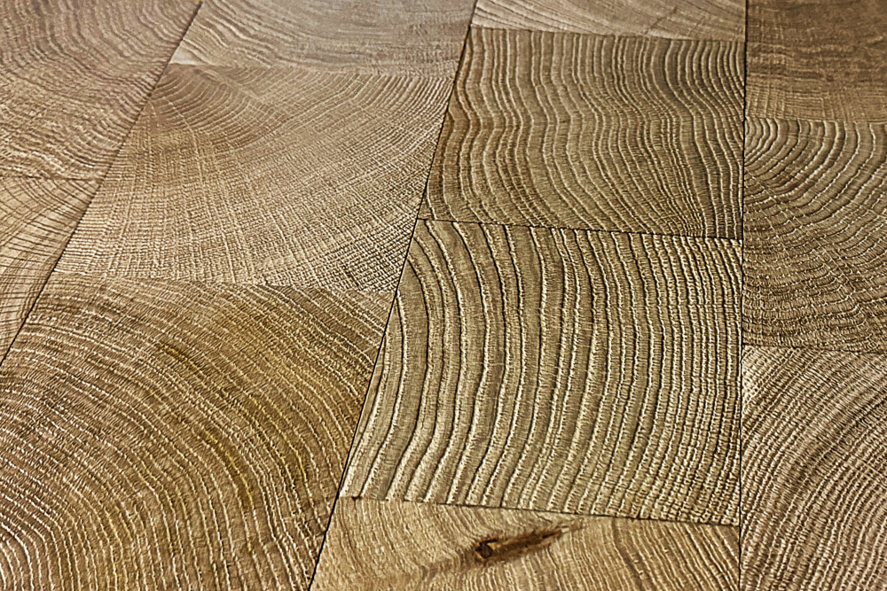 オークライブラリー 年輪｜天然木フローリングのボード株式会社