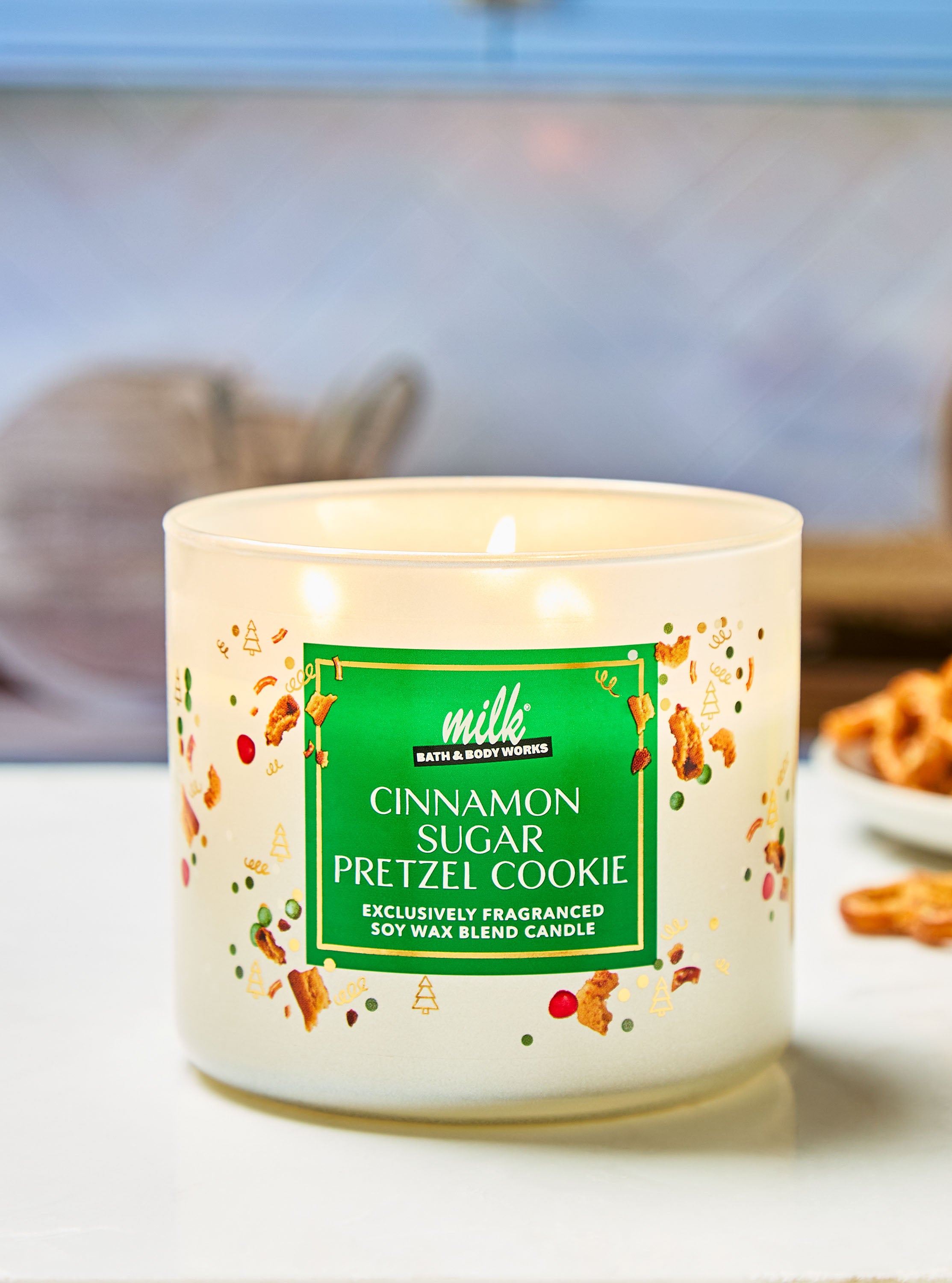 Bath & Body Works Cinnamon Sugar Pretzel Cookie 3-Wick Candle at