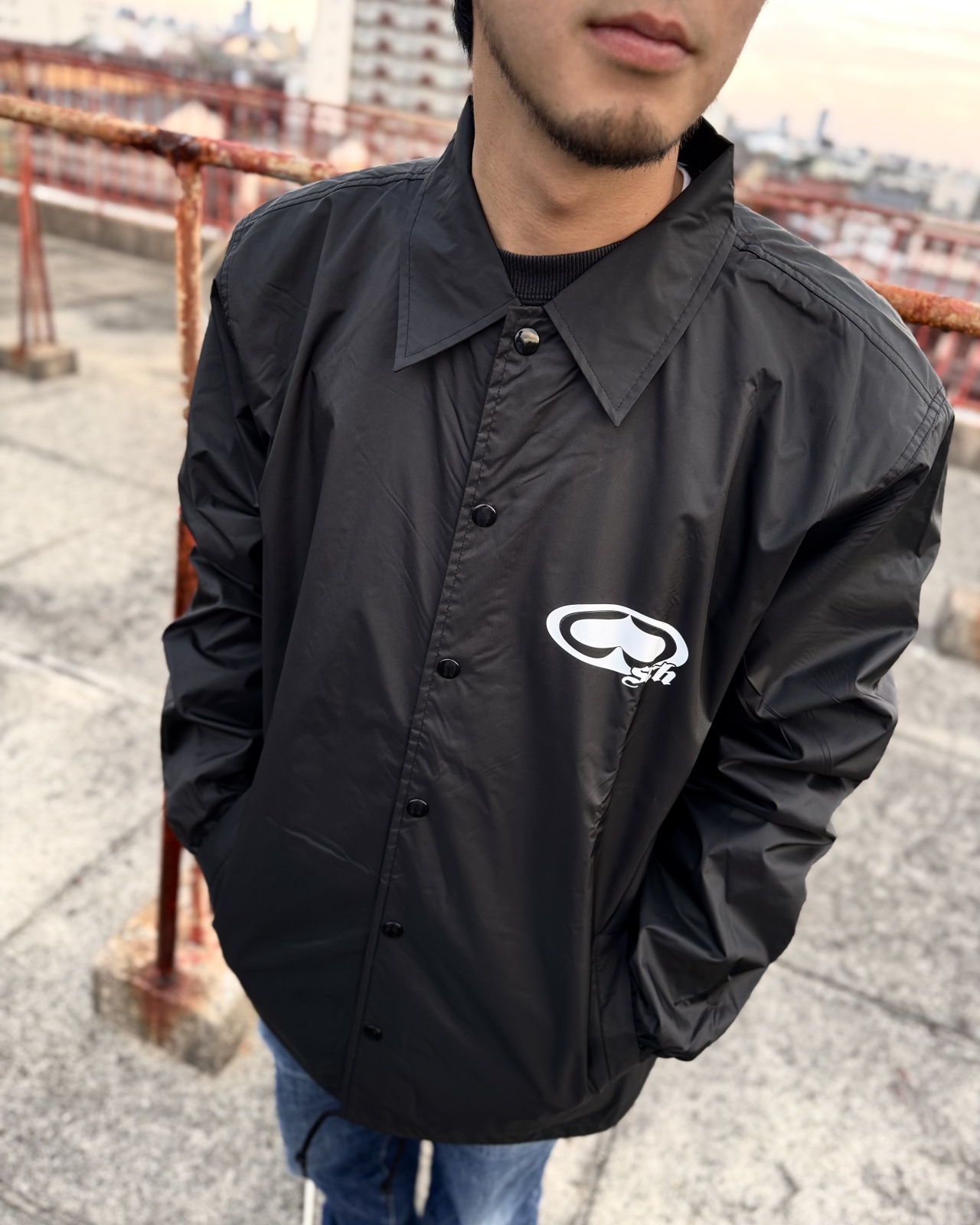 SRH / NEW SPADE LOGO コーチジャケット BLACK