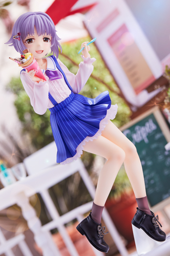 自称・スウィートヒロイン]輿水幸子が1/7スケール完成品のカワイイ