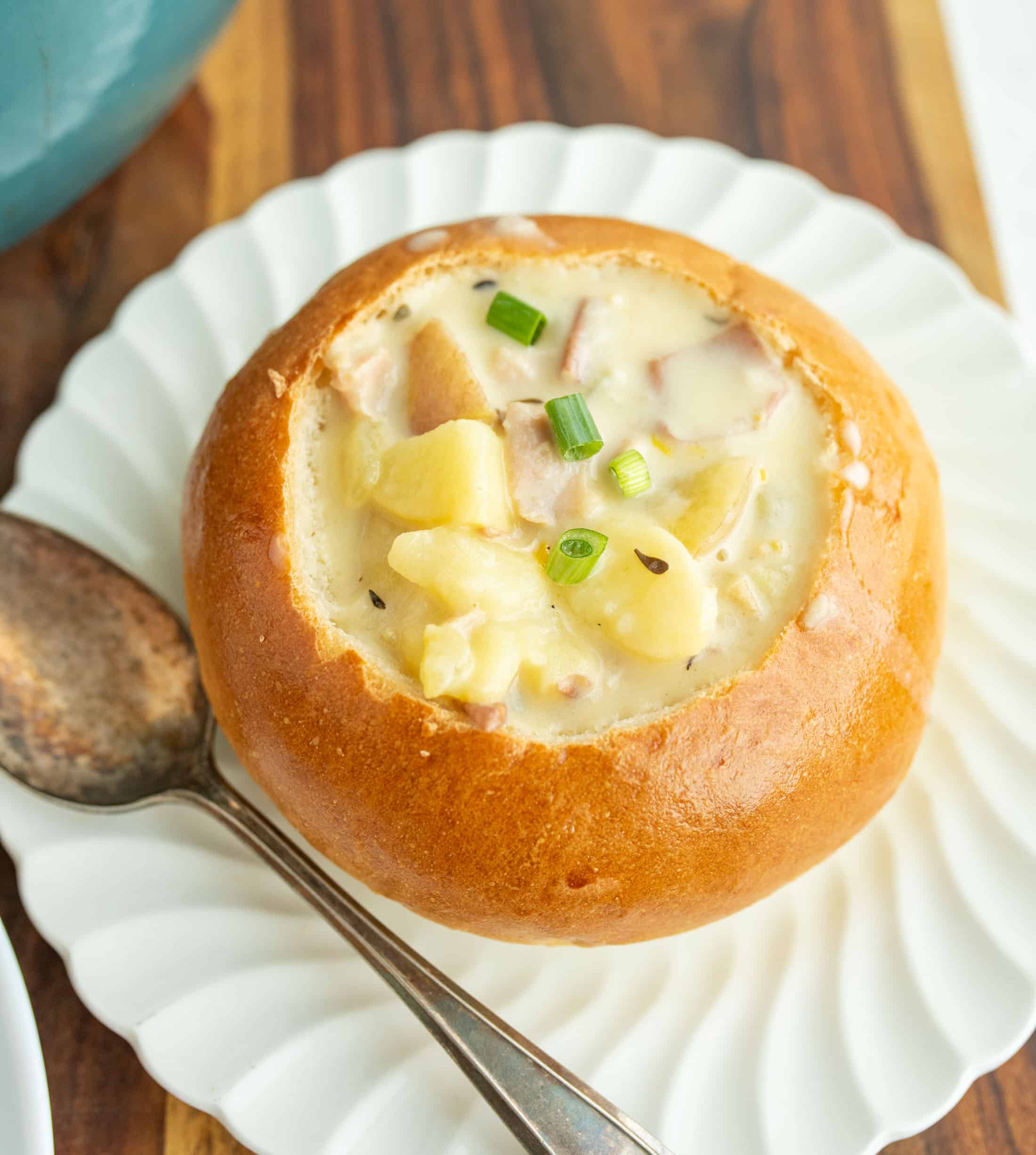 clam-chowder-with-canned-clams