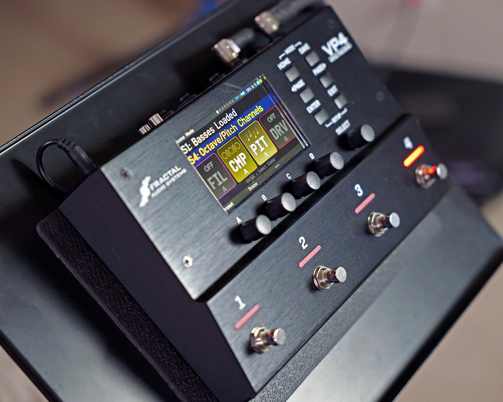 Fractal Audio Systems VP4 Virtual Pedalboard