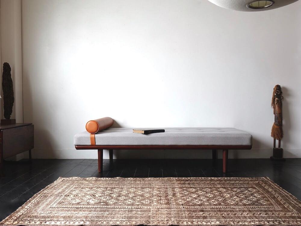 Bellbet | Daybed GE19 by Hans J. Wegner for GETAMA