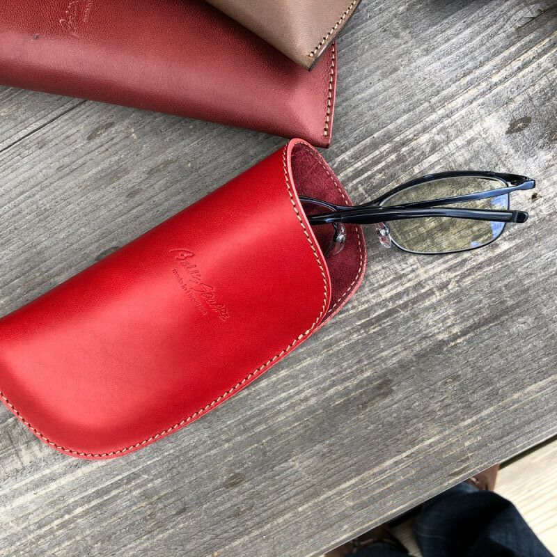 スタンダードなデザインが使いやすい☆本革眼鏡ケース - BELL'S SQUARE