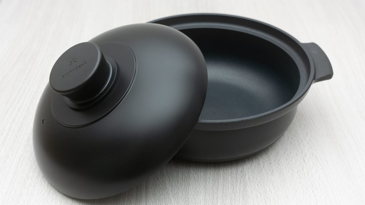 スノーピーク×WILD-1別注モデルの「野宴鍋24 WILD-1 EDITION」は小ぶり