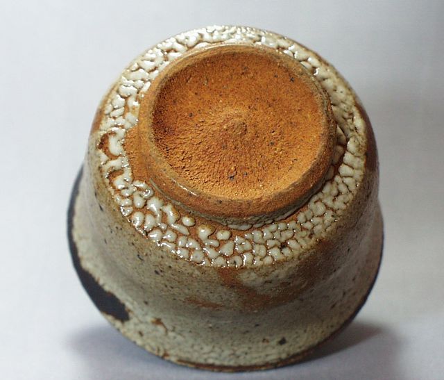 西岡小十 作 唐津皮鯨ぐい呑 商品詳細｜ギャラリービーンズWEBSHOP