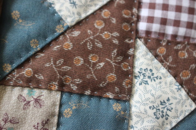 パッチワークキルトフレーム／SOLD OUT／ノスタルジックなキルトを