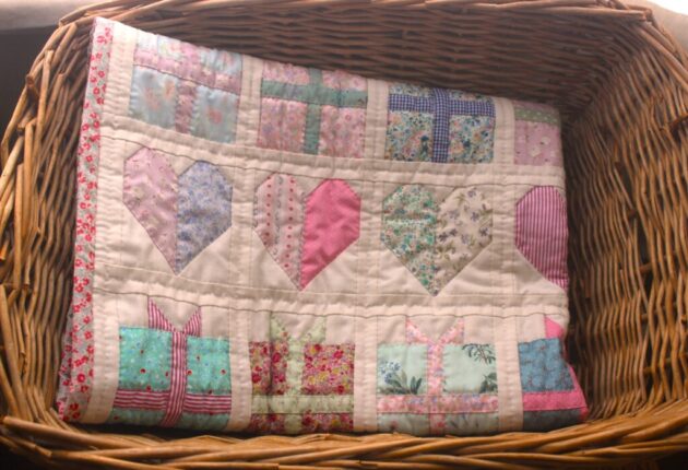 プレゼントのベビーキルト／3つのパターンを楽しく作る！カラフルで