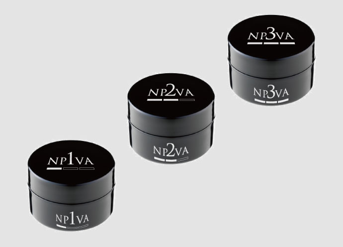 高濃度ビタミンA×高純度マイクロ針！ アイセルコスメ「ニードル