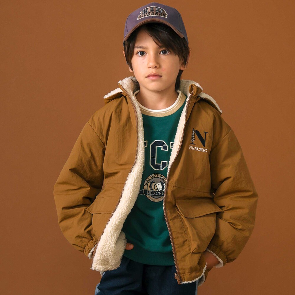 ワンポイントロゴ入りリバーシブルタフタジャケット(110~150cm)(110cm