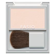 シャネル］サブリマージュ ル コンサントレ ルミエール［2023年 10月