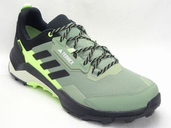 アディダスADIDASアディダス TERREX AX4 GTX IE2569｜男の大きな靴の