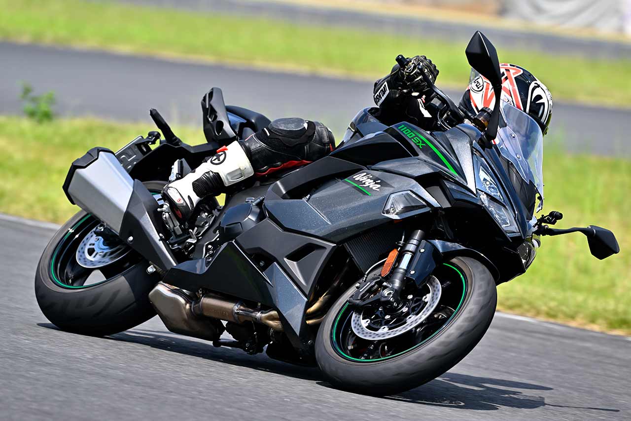 KAWASAKI Ninja 1100SX】旅からスポーツまでカバーする〝ちょうど良い