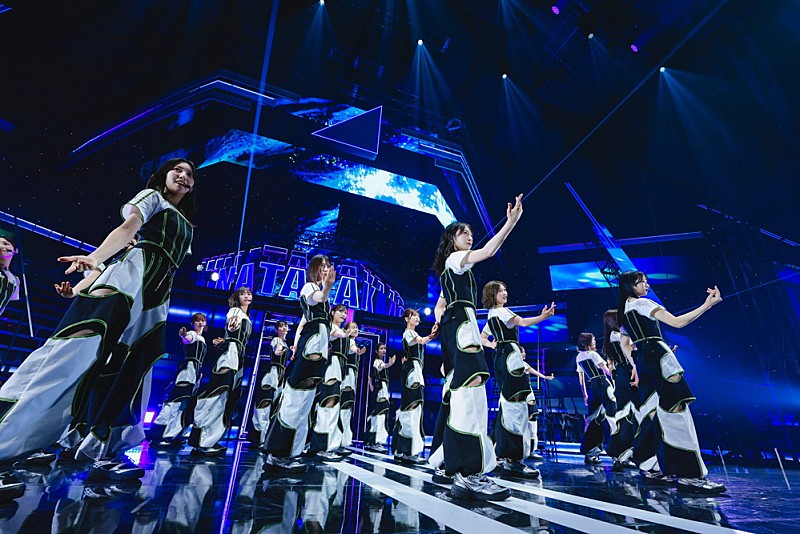 ライブレポート＞「新しく生まれ変わることではなくて、新しい何かが