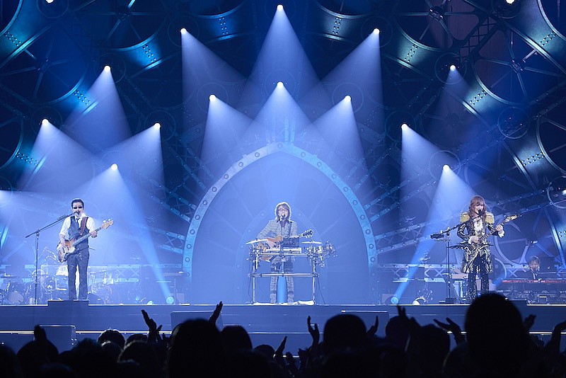 THE ALFEE、恒例の夏イベント開催 バンドにおけるコンサート本数記録