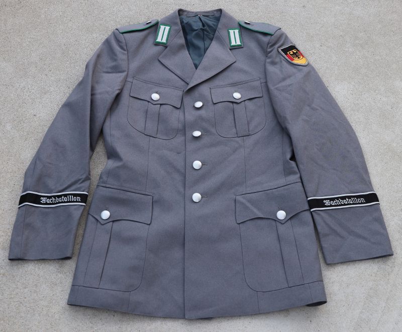 ドイツ連邦軍(ドイツ軍)陸軍 制服ジャケット32国防省儀仗兵着用品