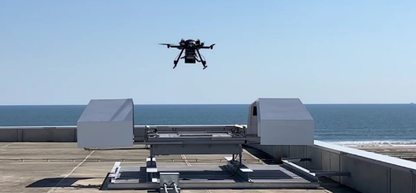 プライベートLTEネットワークおよび全自動ドローン運航・管理システム