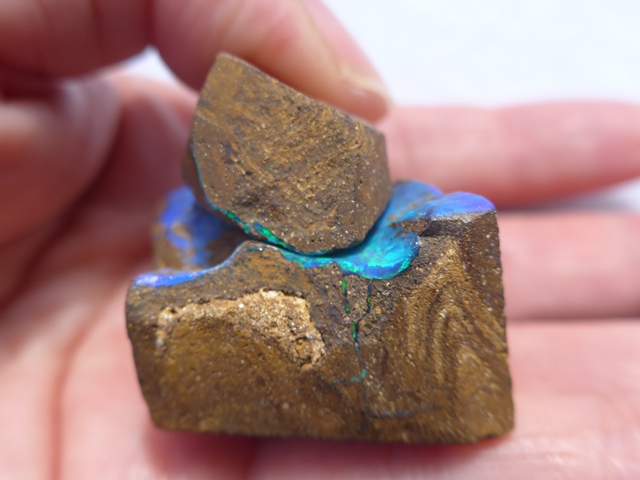 ボルダーオパール原石｜オーストラリア産オパール｜オパール