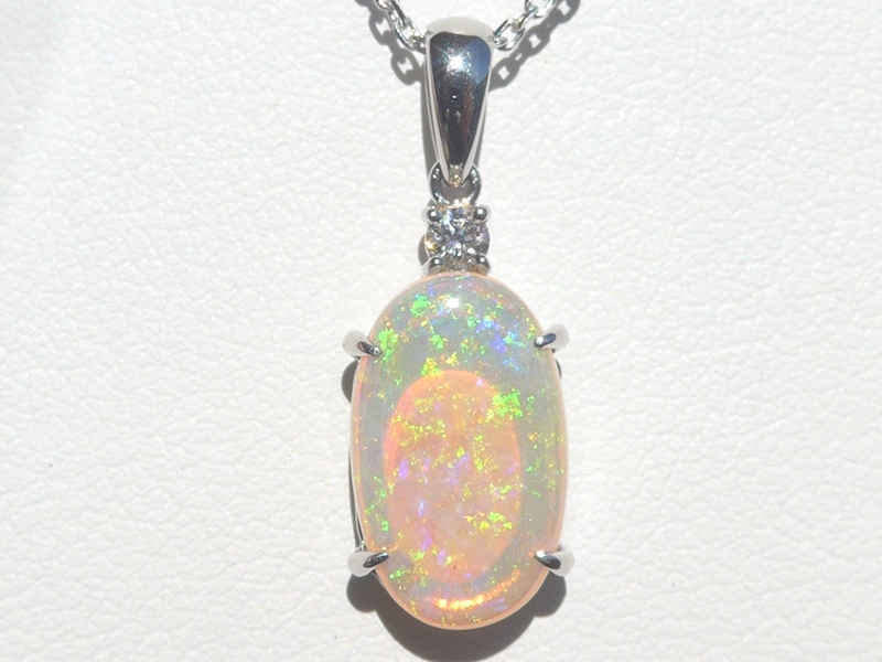 ホワイトオパールペンダント｜ホワイトオパール｜オパール