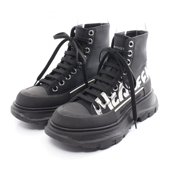 アレキサンダーマックイーン(Alexander McQueen)アレキサンダー