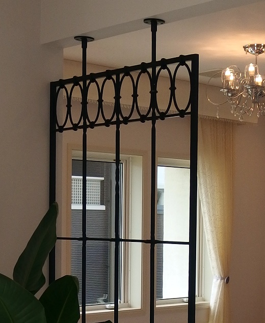 ロートアイアンリビングパーテーション