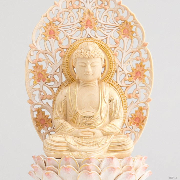 仏像 釈迦如来 座像 柘植製/ツゲ 丸座 2寸 金泥書 淡彩色 さくら色