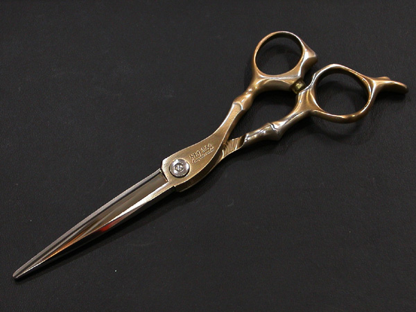 来店買取】TOGINONトギノンNEO5.8+カットシザー5.8インチを丁寧査定