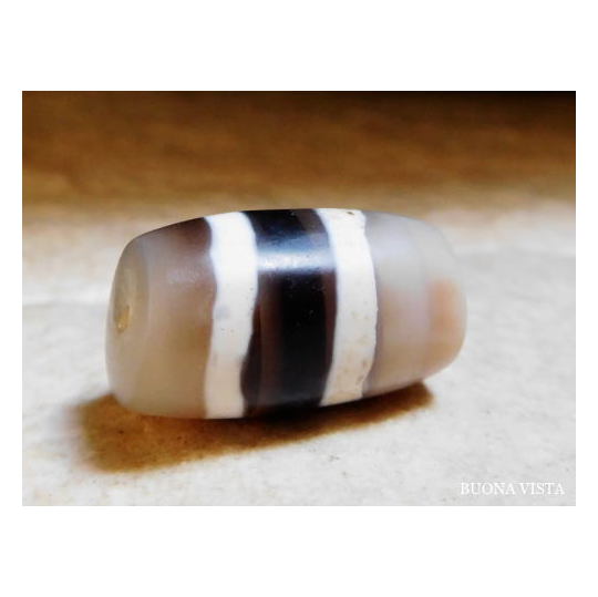 チベット、老天珠、アンティークジービーズ、 BUONA VISTA（ブオナ