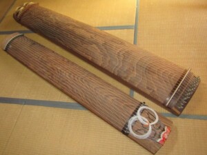 二弦琴 (八雲琴) | 骨董品買取・和楽器買取 五宝堂