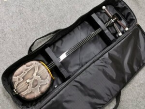 三味線 (金細、子持ち綾杉胴) | 骨董品買取・和楽器買取 五宝堂