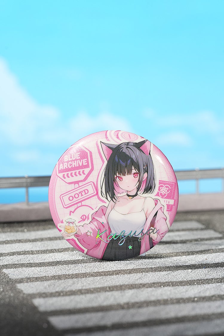 ブルーアーカイブ ホリデーウォークシリーズ 75mm缶バッジ 杏山 カズサ