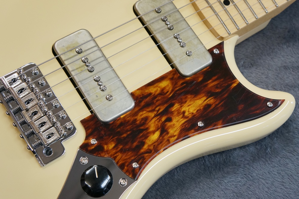 Fender Daiki Tsuneta Swinger / 楽器屋BOW オンラインストア