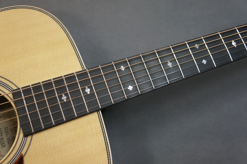 ASTURIAS（アストリアス） D. PRE-WAR / 楽器屋BOW オンラインストア