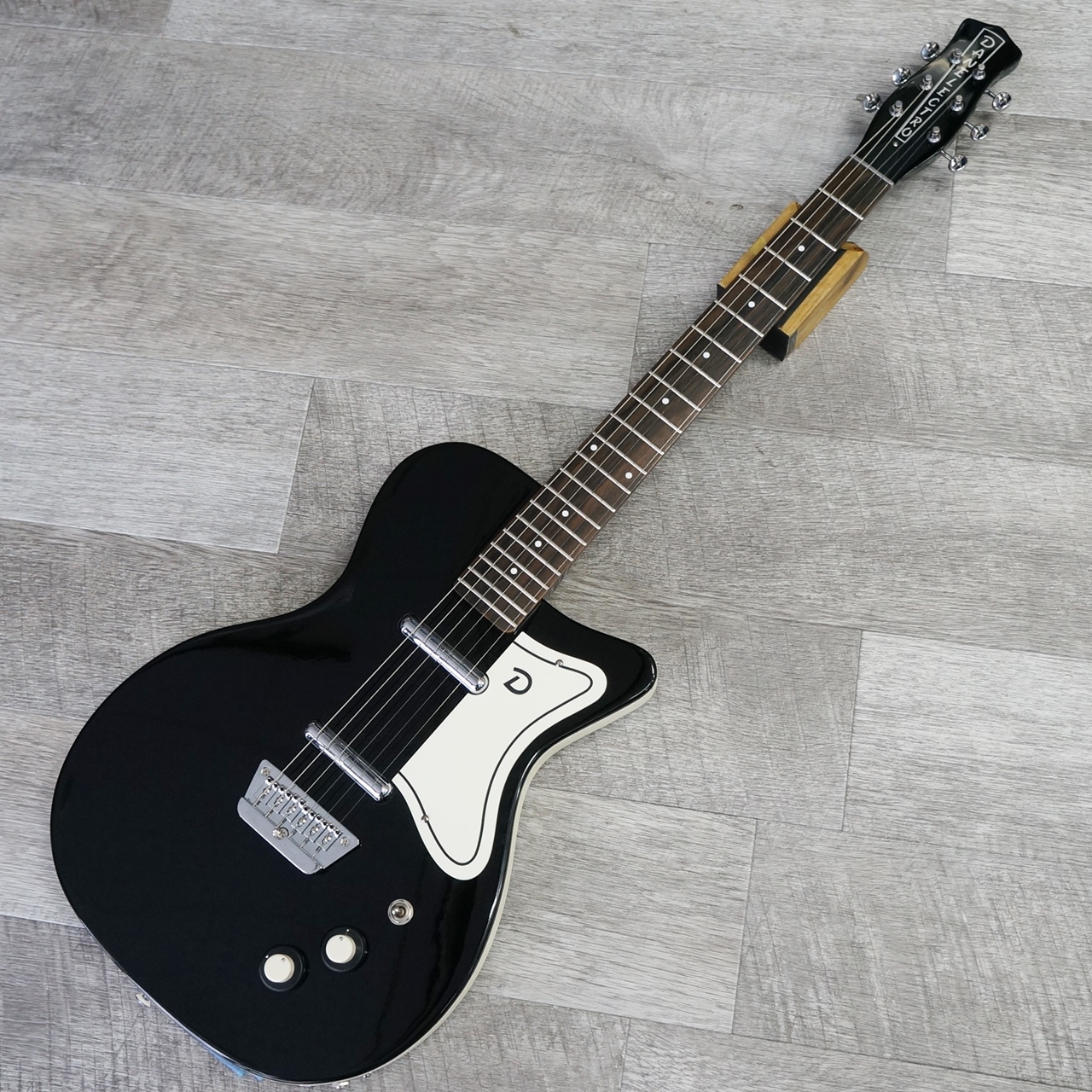 Danelectro 56 Single Cutaway - Black - / 楽器屋BOW オンラインストア