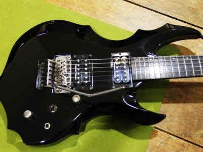 中古の安ギターを弾こう！のコーナー(第8回：EDWARDS E-FR-130GT