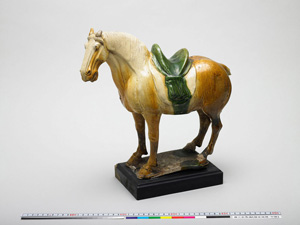 唐三彩馬俑 | 旧制学習院歴史地理標本室コレクション | 東アジア学