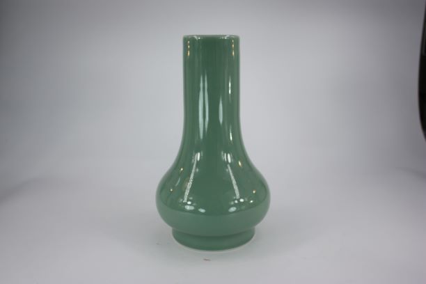 茶道具・古道具・花入れ・花瓶・花生・青磁・青磁下蕪花生・蔵珍窯