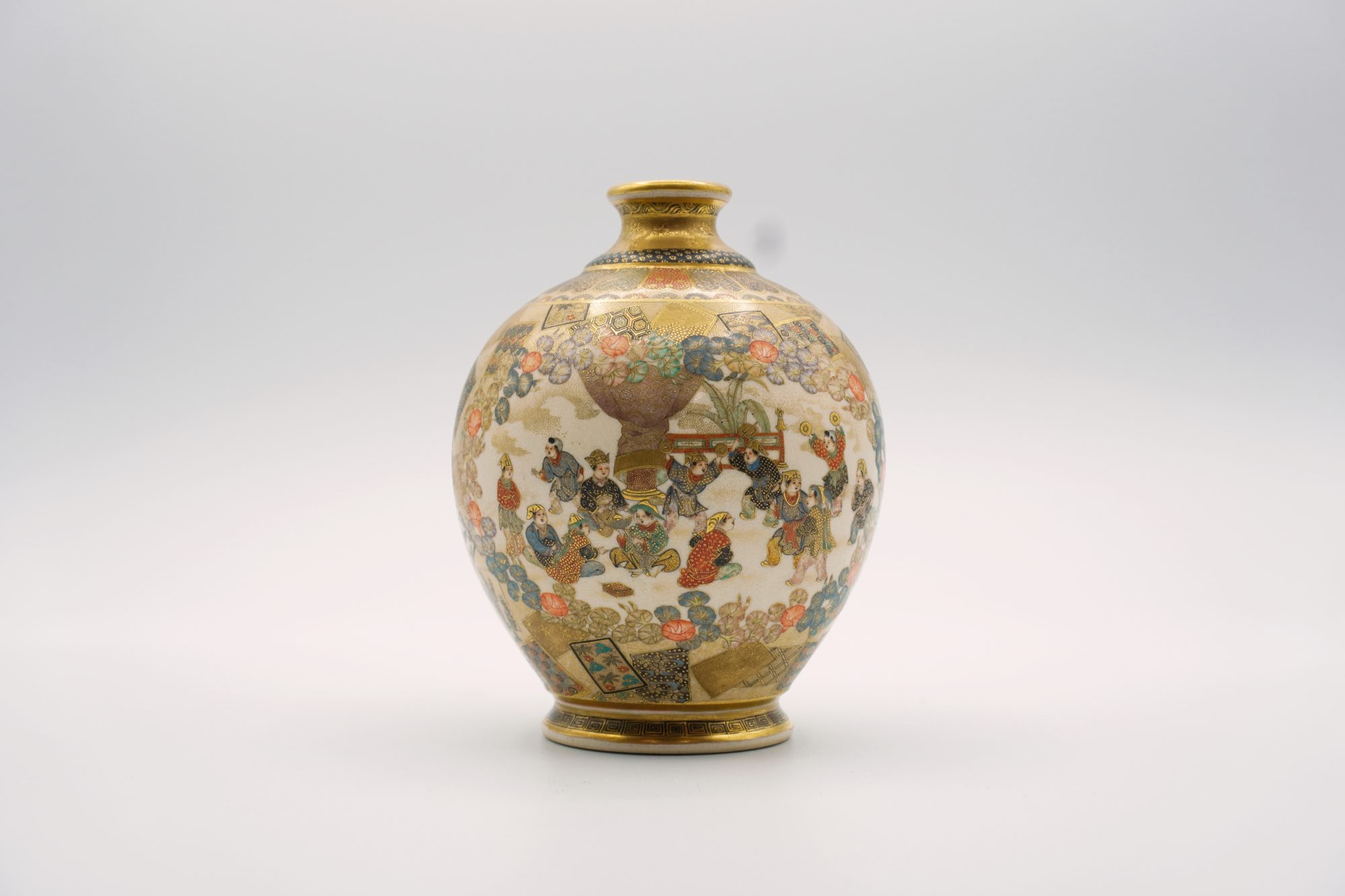 錦光山 錦手 風俗図花瓶 | 明治工芸・明治金工の販売専門店ならGallery尚