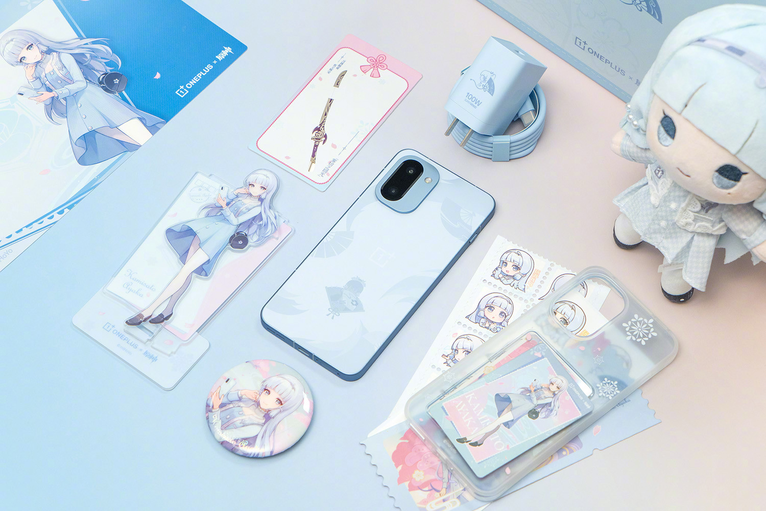 原神ゲーミングスマホ「OnePlus Ace 6T 神里綾華限定版」
