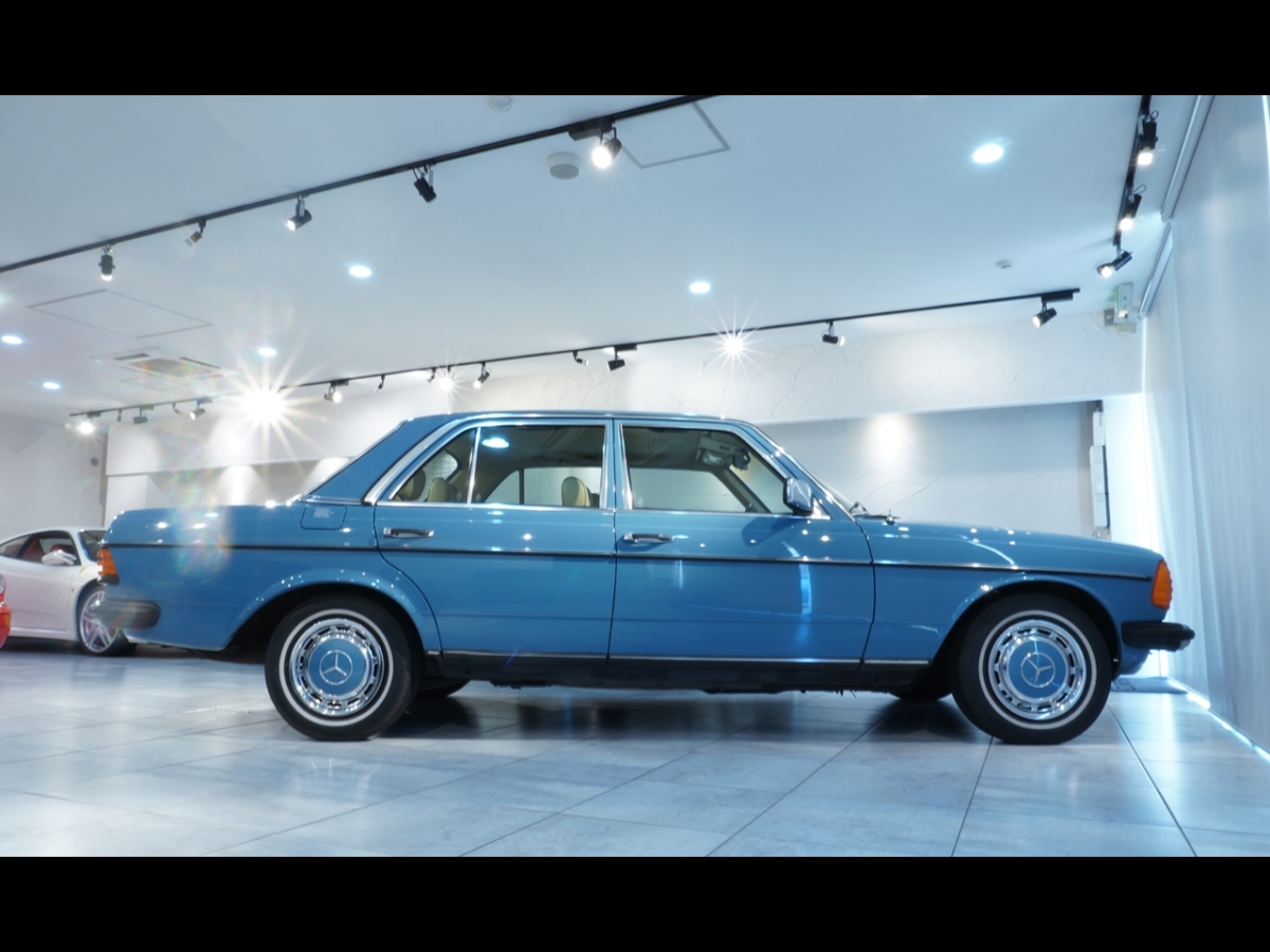 メルセデスベンツ|ミディアムクラス|230(W123) ウエスタン物 チャイナ