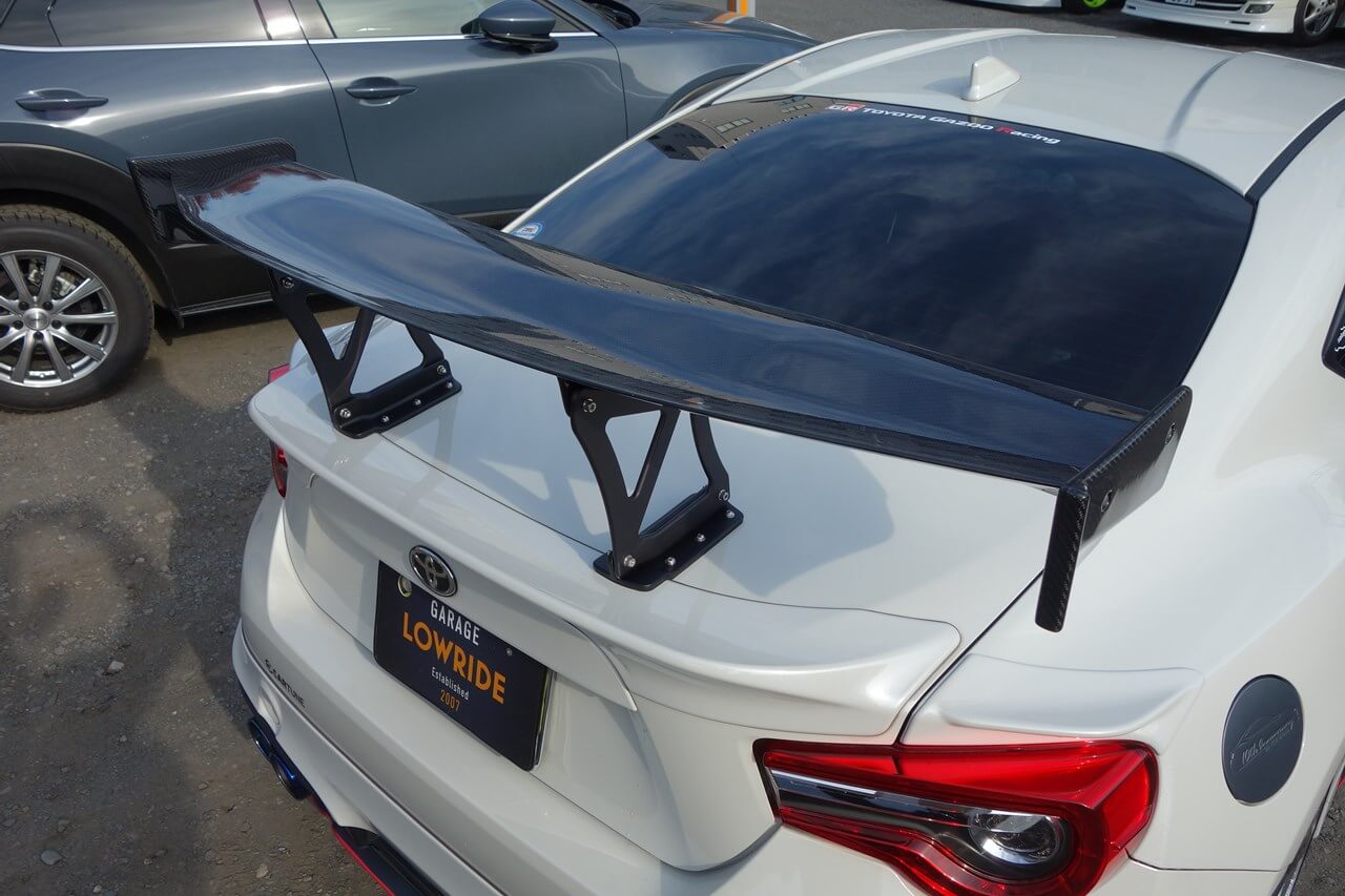 トヨタ 86 プロコンポジット製GTウイング クリア塗装・取りつけ 埼玉県