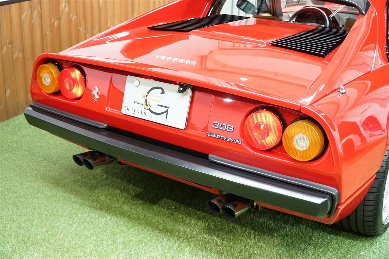 ☆入庫情報☆ 1985年モデル フェラーリ 308GTB クワトロバルボーレ 3.0
