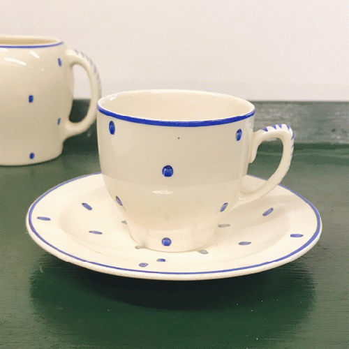 スージークーパー ブルー ポルカドット デミタスカップ&ソーサー