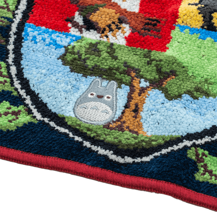 ジブリ美術館オリジナル 紋章シェニール織タオル(紺)｜三鷹の森ジブリ