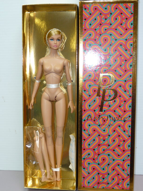 Poppy Parker Glamorous, Style Lab, 2021 Obsession Convention Doll