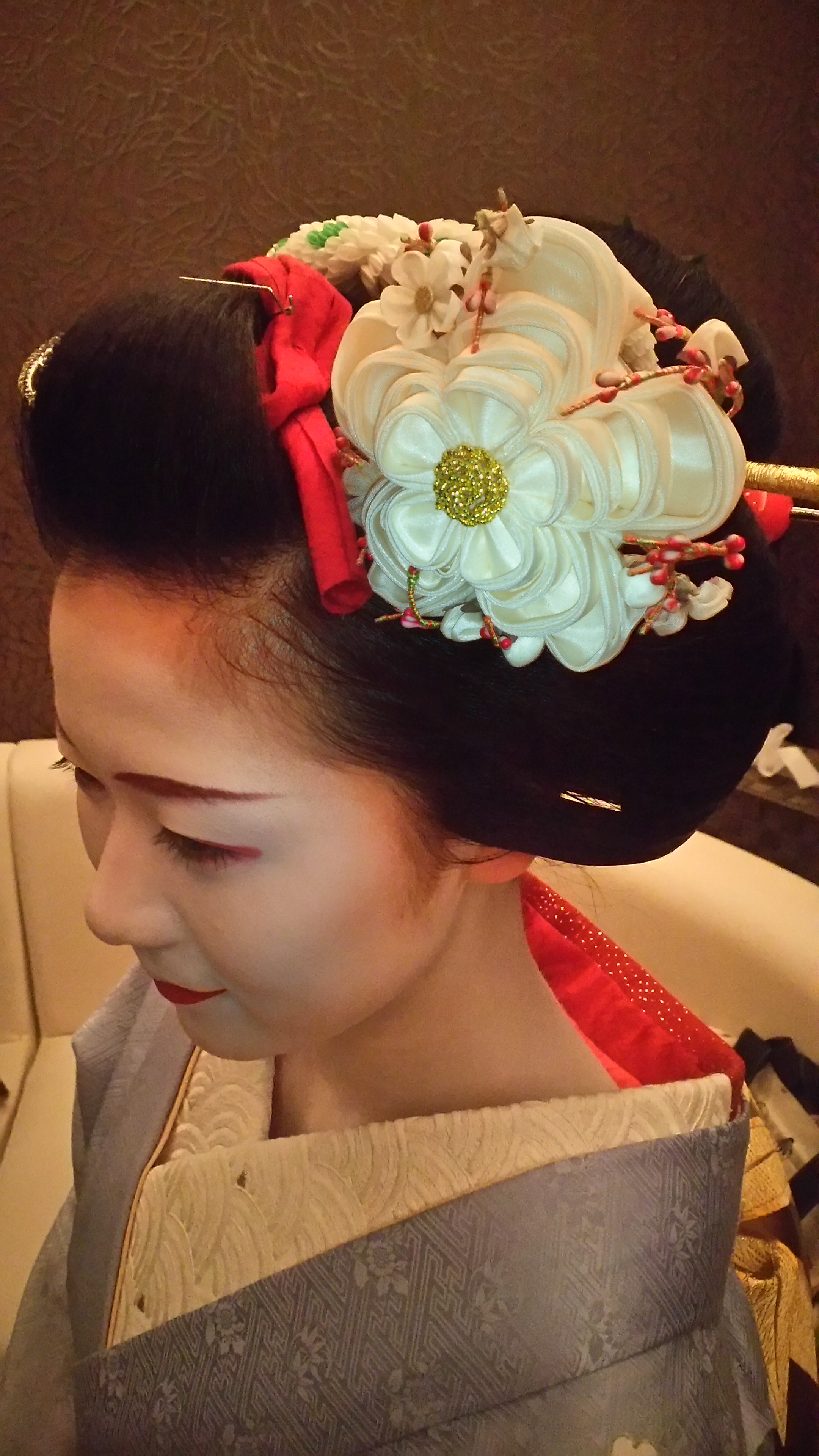 舞妓さんの簪 – 京都・祇園の和食店「祇園 京料理 花咲 祇園店」