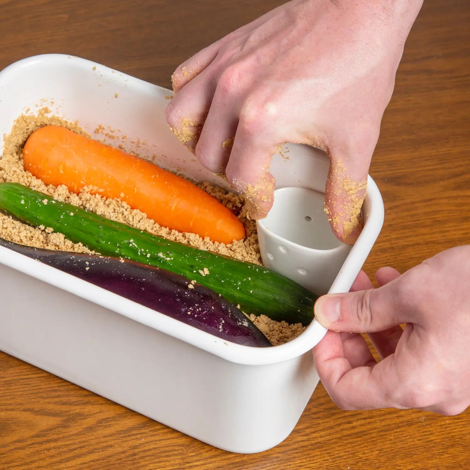 Noda Horo Enamel Nukazuke Pickling Container – Globalkitchen Japan