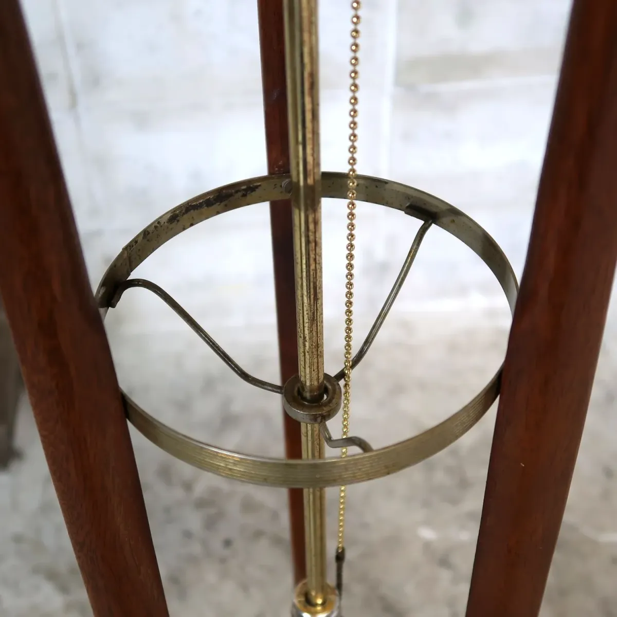 ミッドセンチュリー ウッド×メタルベース フロアランプ ｜ glow ANTIQUES